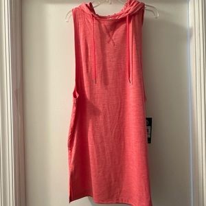 NEW Under Armour Women’s Size Small Sleeveless Top with Hood